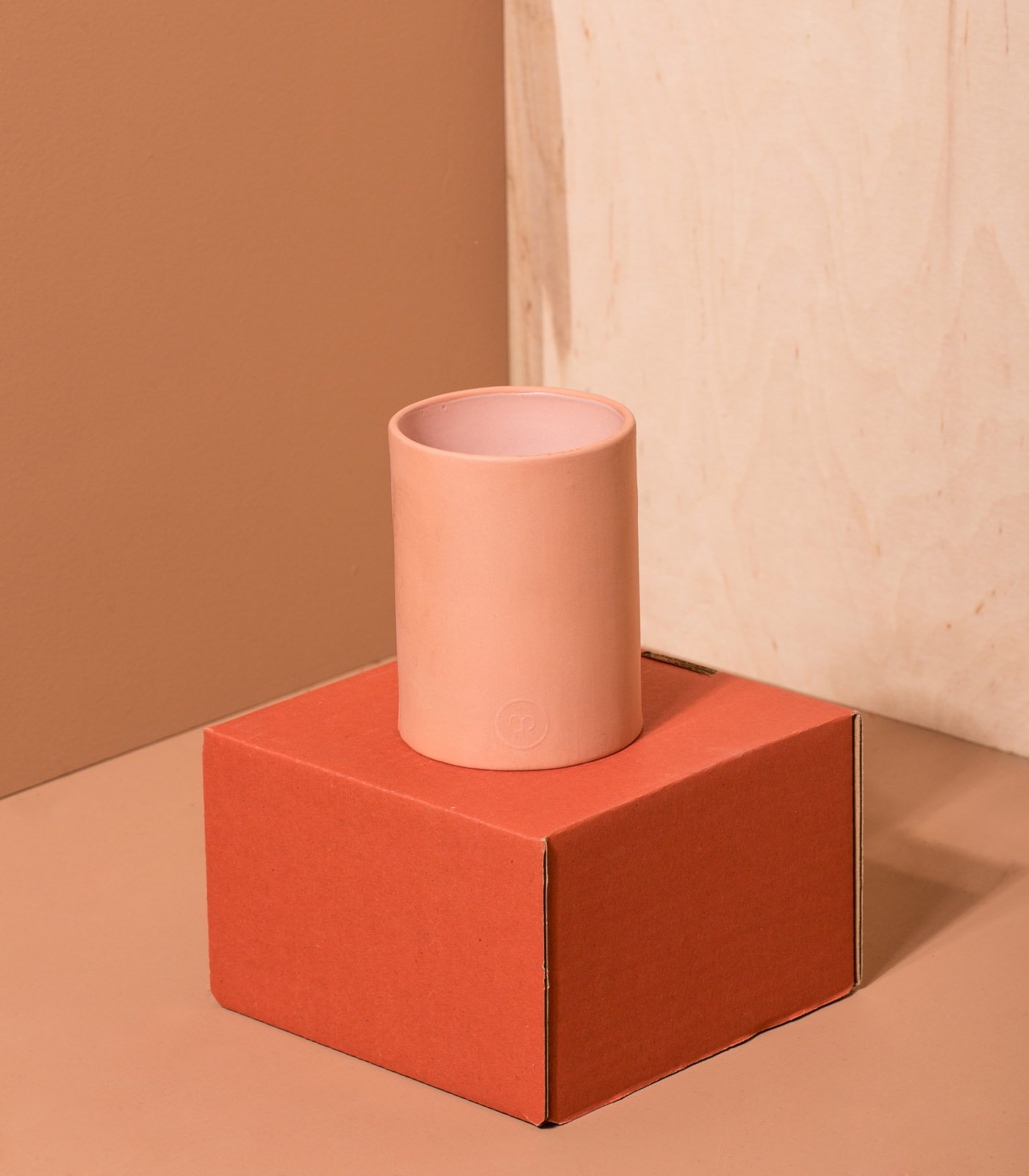Wazon ceramiczny TRE KWIATY&MIUT - obrazek 2