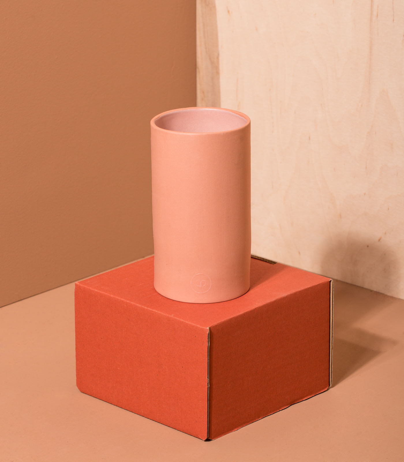 Wazon ceramiczny TRE KWIATY&MIUT - obrazek 3